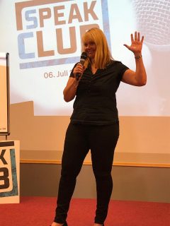 Speak Club-Gedankentanken Business Factory – Dr. Maria Hoffacker zur besseren Entscheidungsfindung mit den drei Gehirnen_Foto Privat Speak Club-Gedankentanken Business Factory - Dr. Maria Hoffacker zur besseren Entscheidungsfindung mit den drei Gehirnen_Foto Privat